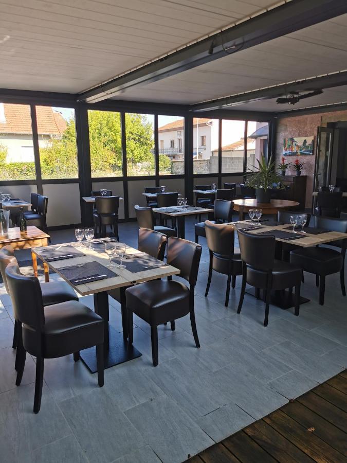 Le P'Tit Bouchon Hotel Rambervillers Екстериор снимка
